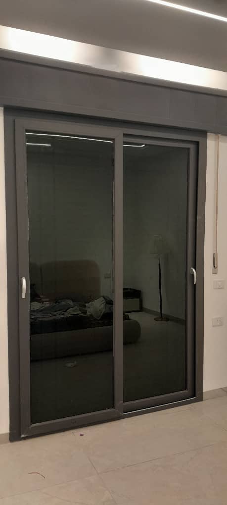 باب ألمنيوم منزلق