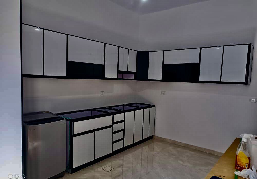 مطبخ زاوية ألمنيوم حديث